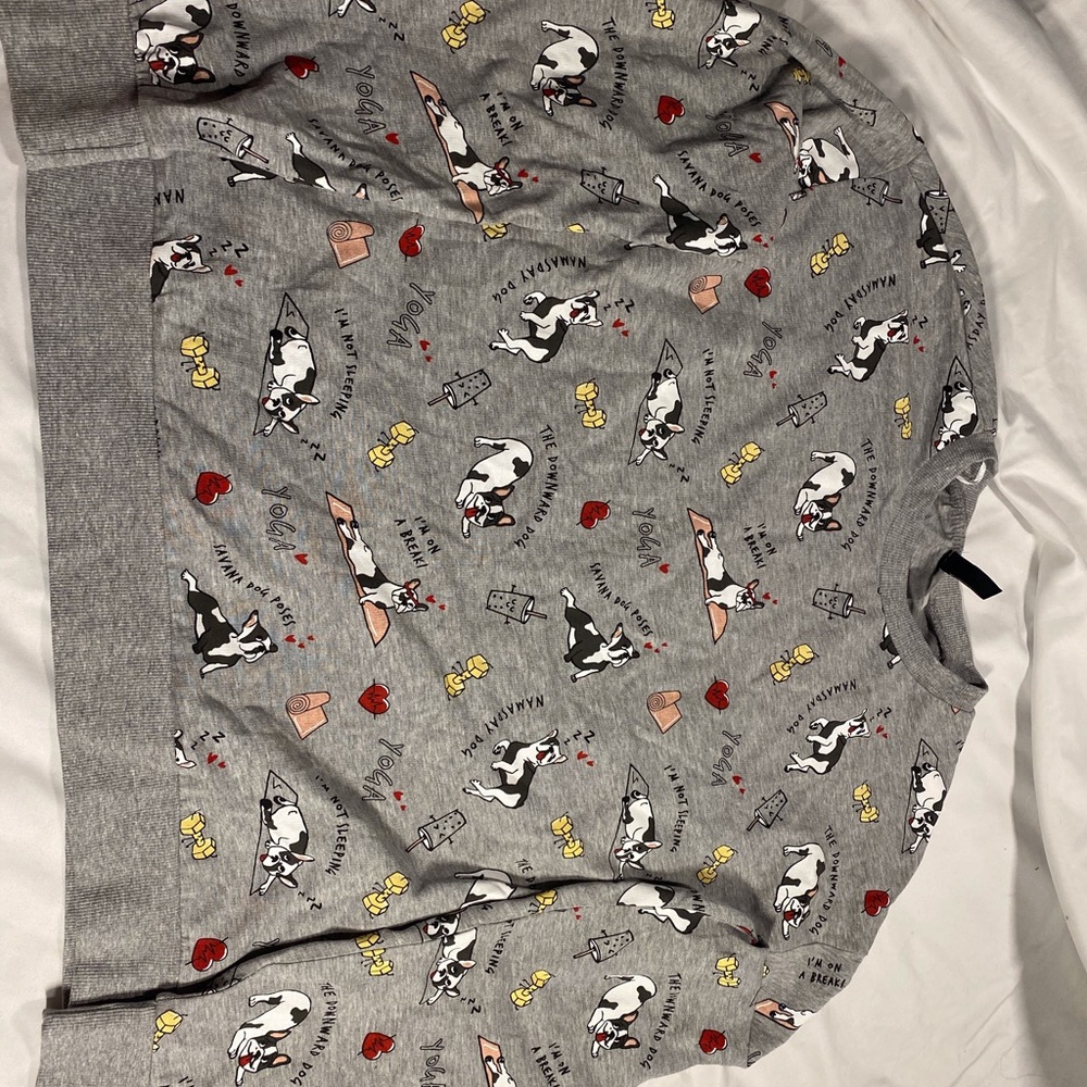 H&M dog themed sweatshirt